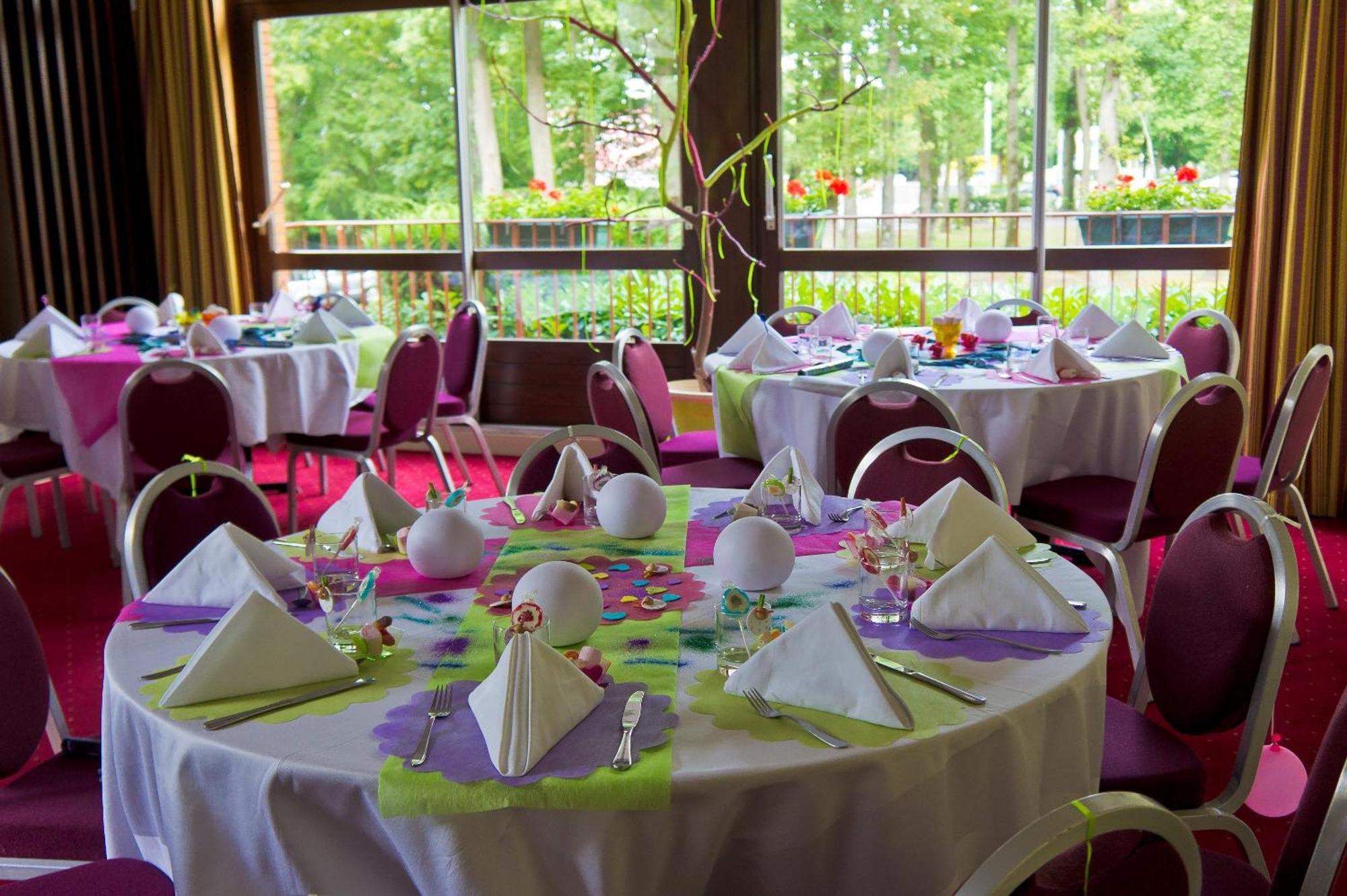 Le Grand Monarque Hotel Melun Exterior photo